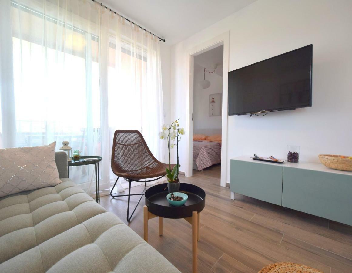 Apartments Medna Čižići Esterno foto