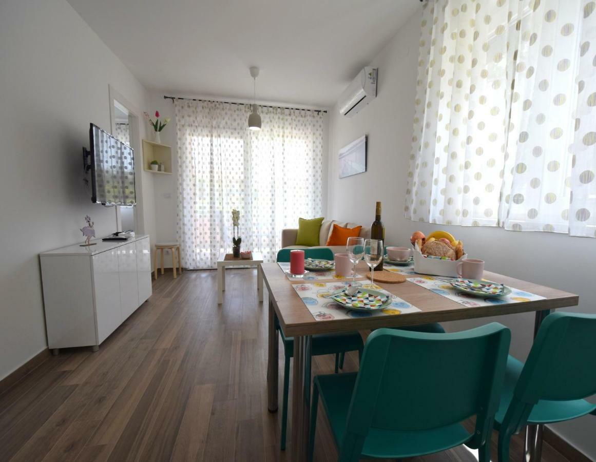 Apartments Medna Čižići Esterno foto