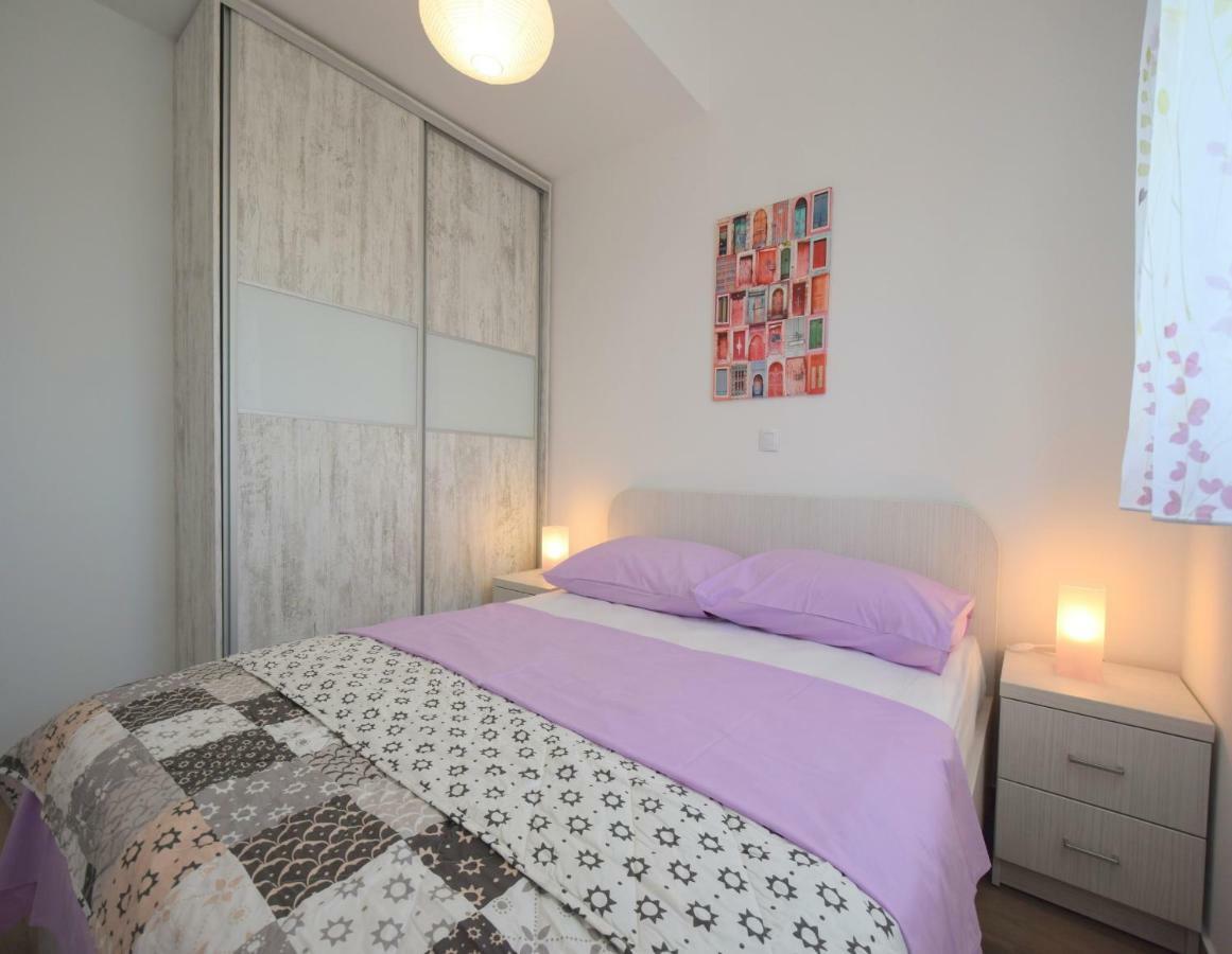 Apartments Medna Čižići Esterno foto